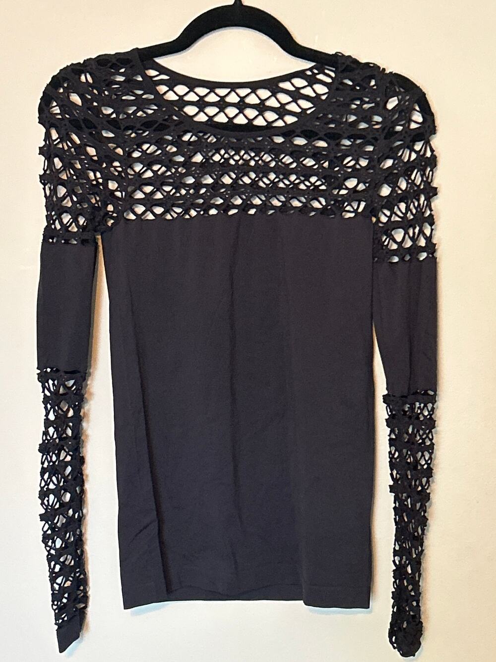 Venus Mesh Long Leeve Top